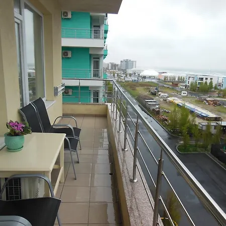 Apartment Gabrielle Summerland Mamaia