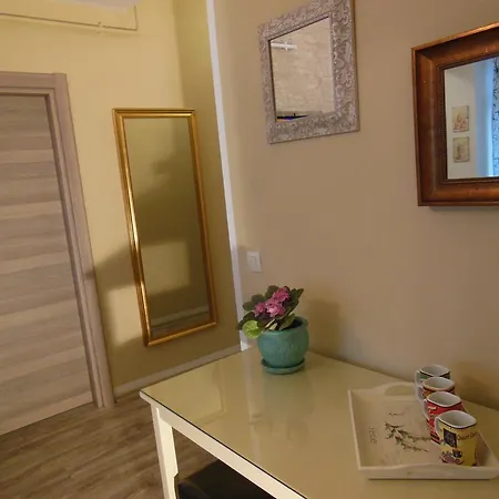 Gabrielle Summerland *